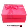 La Maison des Boîtes - Boîte Cadeaux Carrés en Simli Cuir Rouge & Ruban Satiné Rouge - (M:17.3x17.3x7.5cm) - Tunisie Meilleur Pr